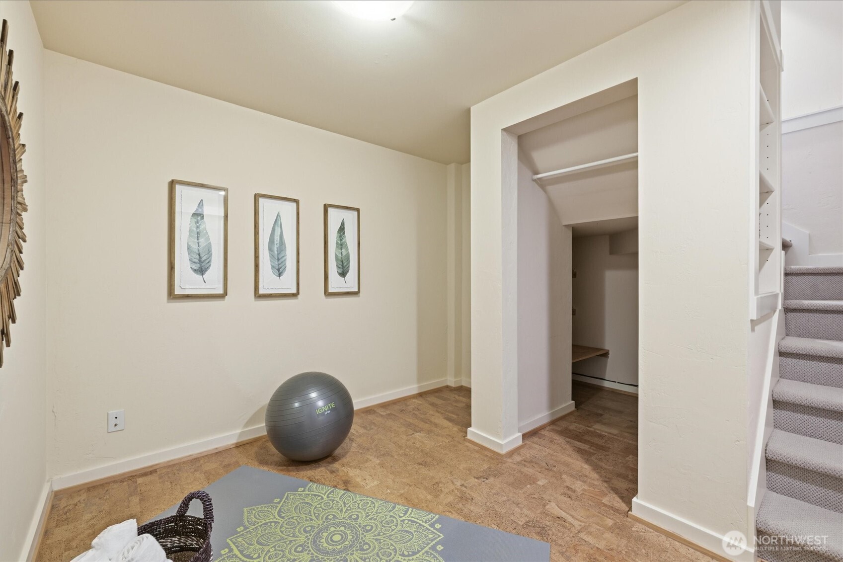 317 N 160TH Place