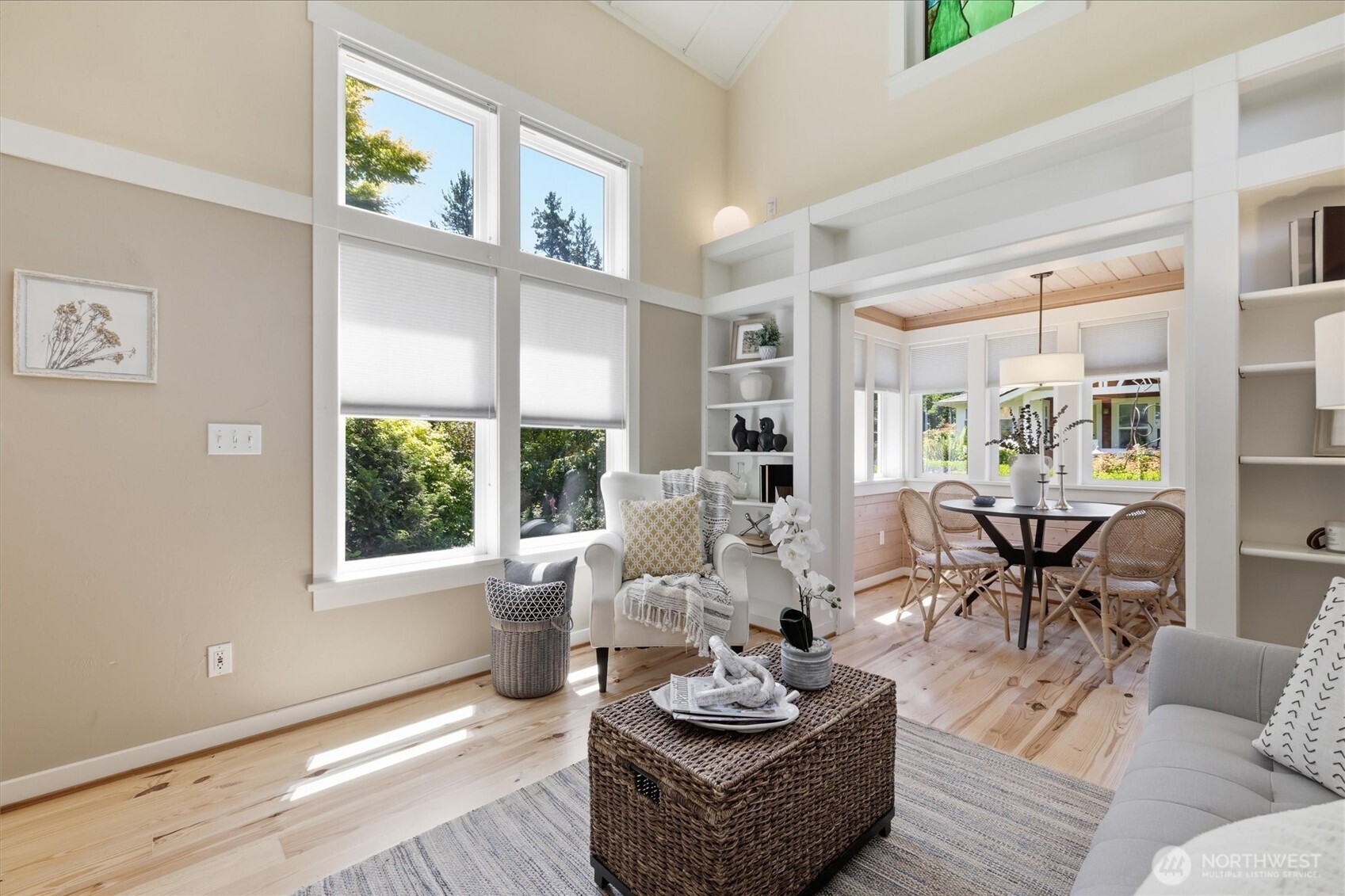 317 N 160TH Place