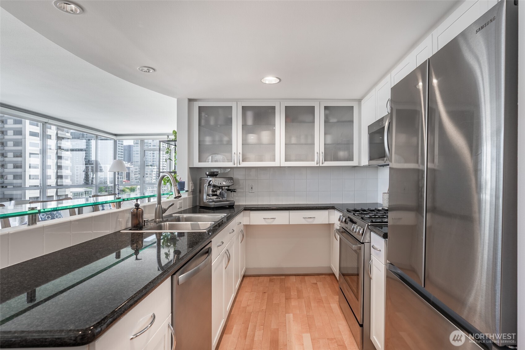 2929 1st Avenue Unit: 1219