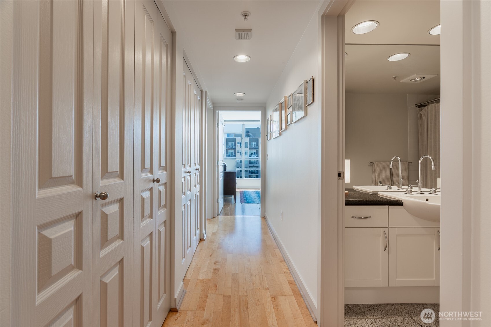 2929 1st Avenue Unit: 1219
