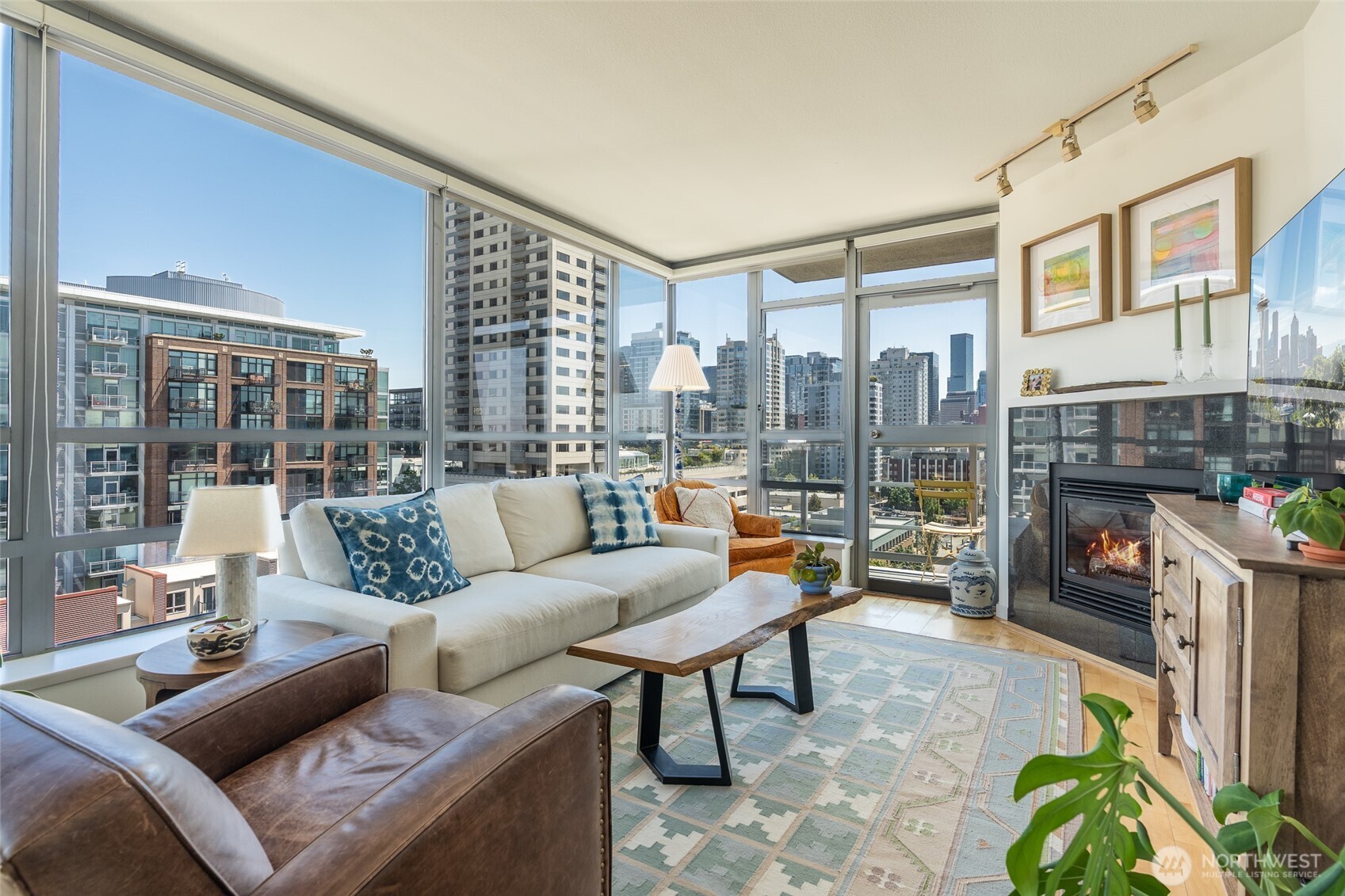 2929 1st Avenue Unit: 1219