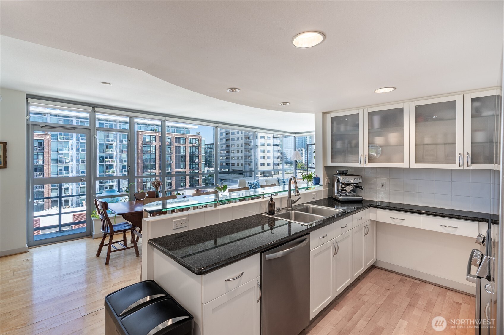 2929 1st Avenue Unit: 1219