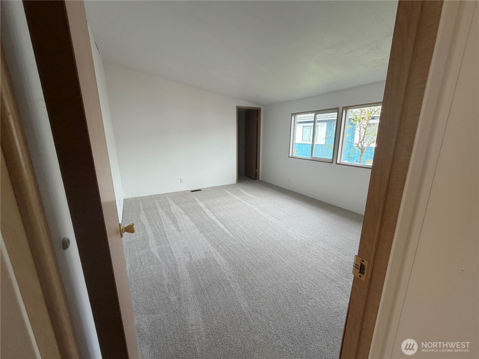 11901 55th Avenue NE Unit: 21