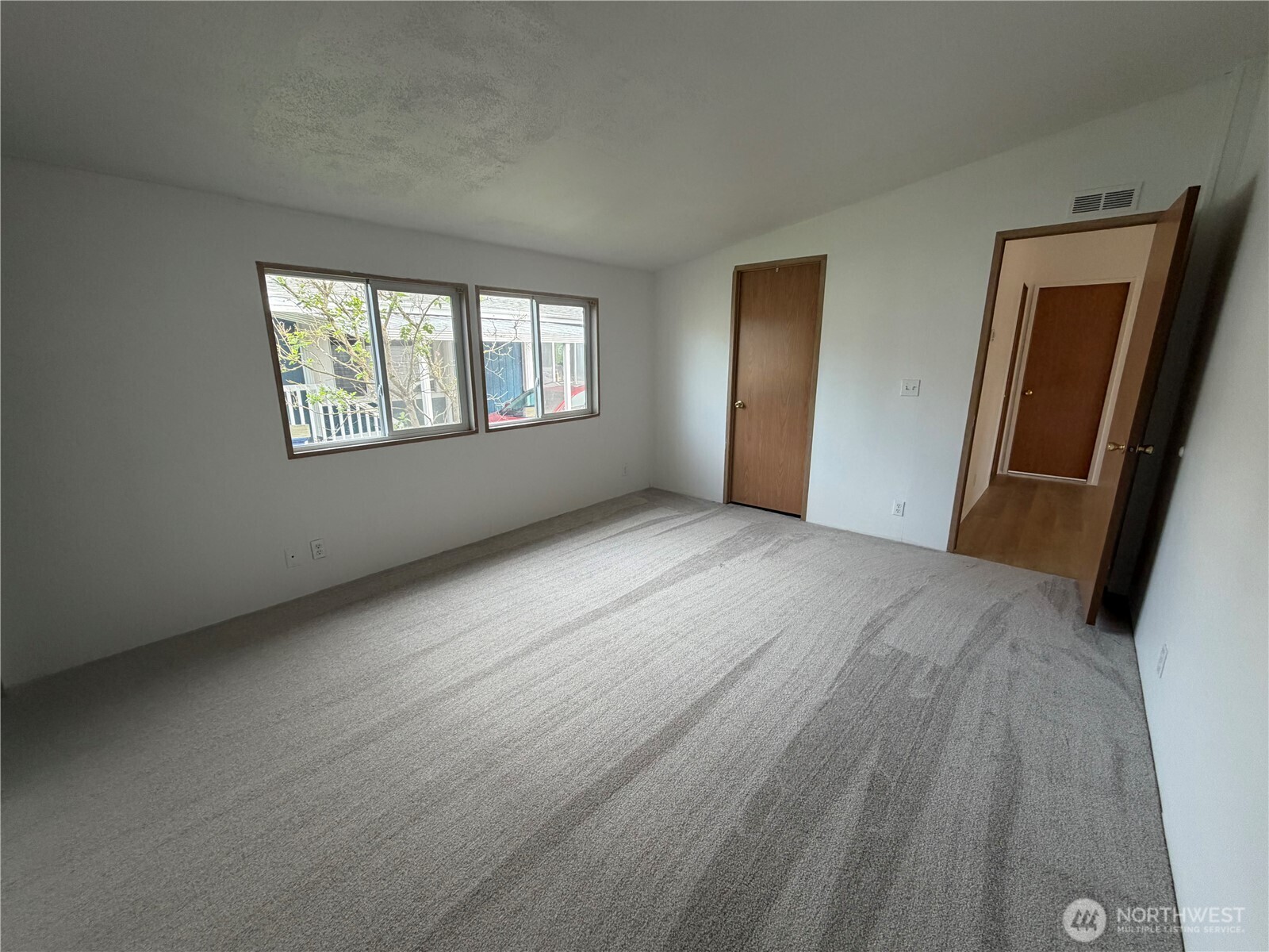 11901 55th Avenue NE Unit: 21