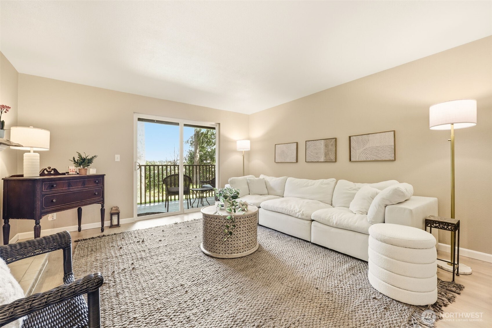 22105 66th Avenue W Unit: 1C