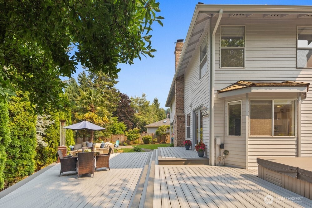 12138 NE 166th Place