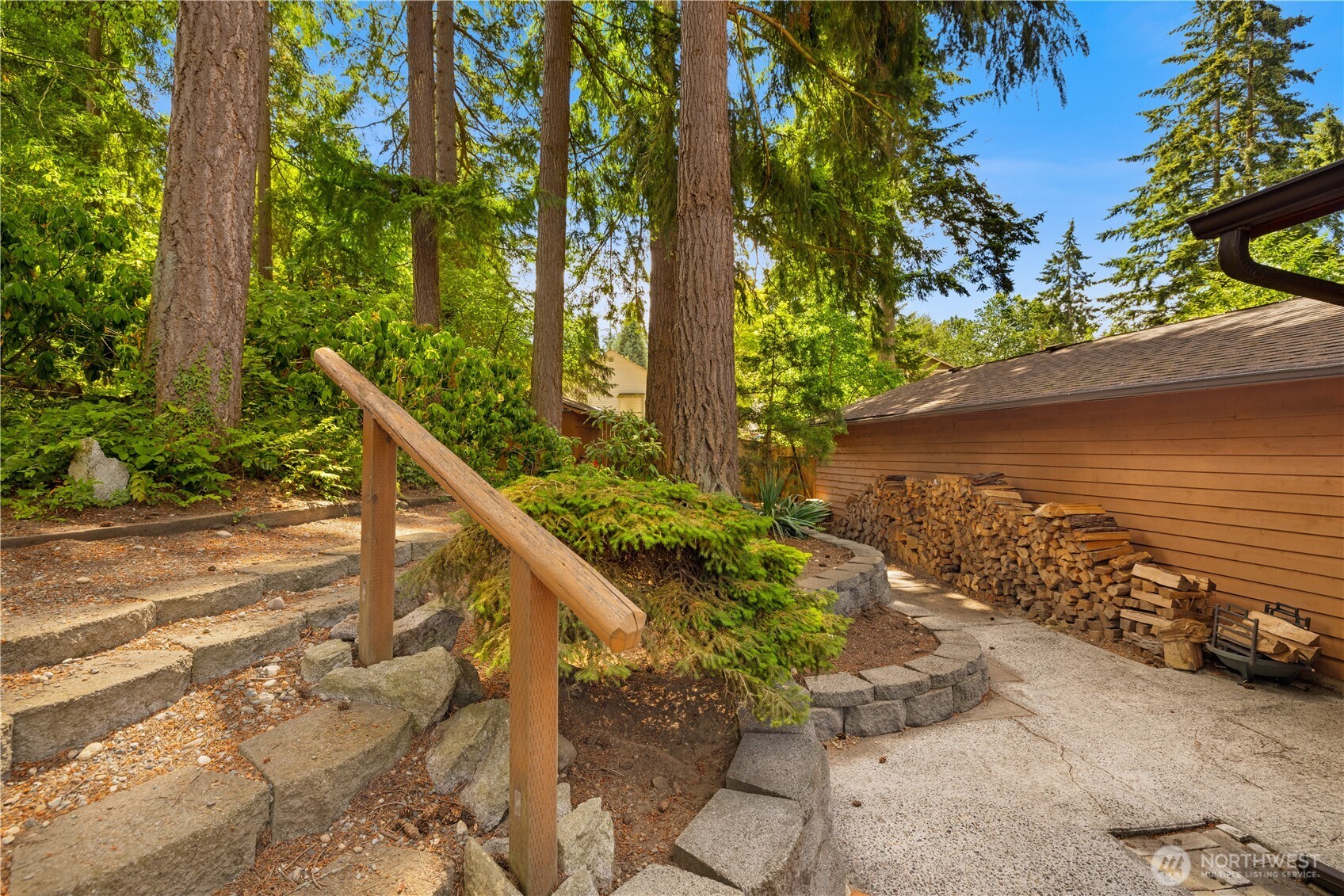 23417 Edmonds Way