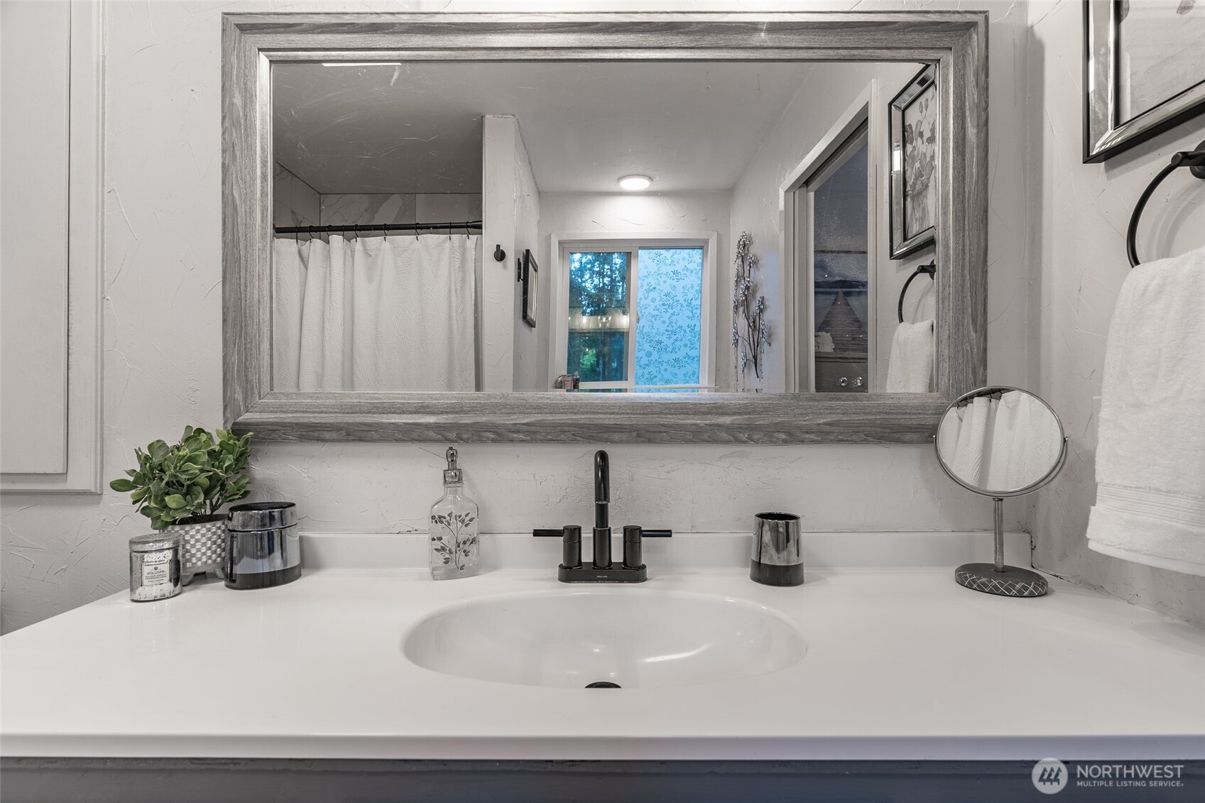 14102 NW 56th Avenue NW
