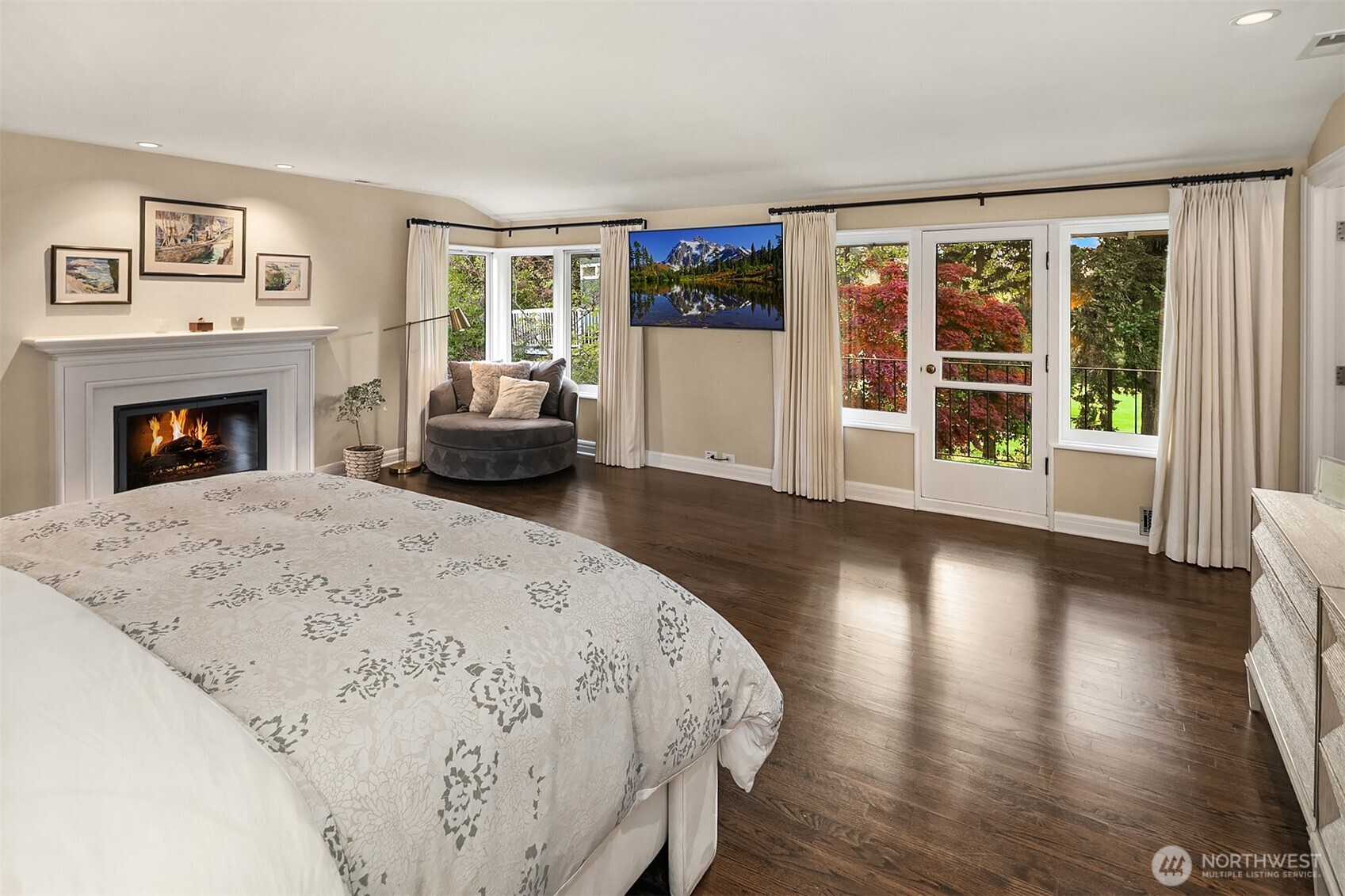 2017 Parkside Drive E