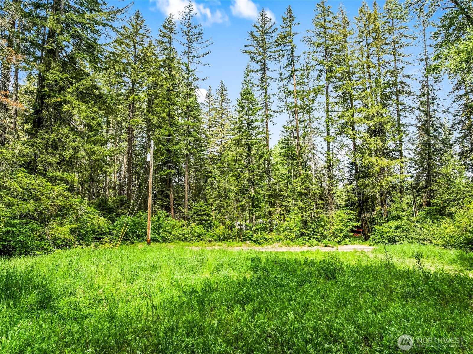 13861 13863 Brae Burn Road
