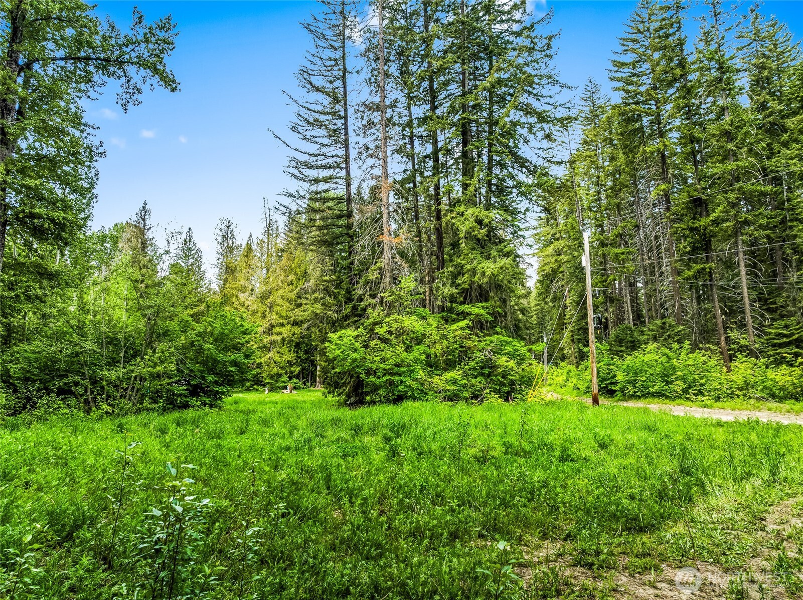 13861 13863 Brae Burn Road
