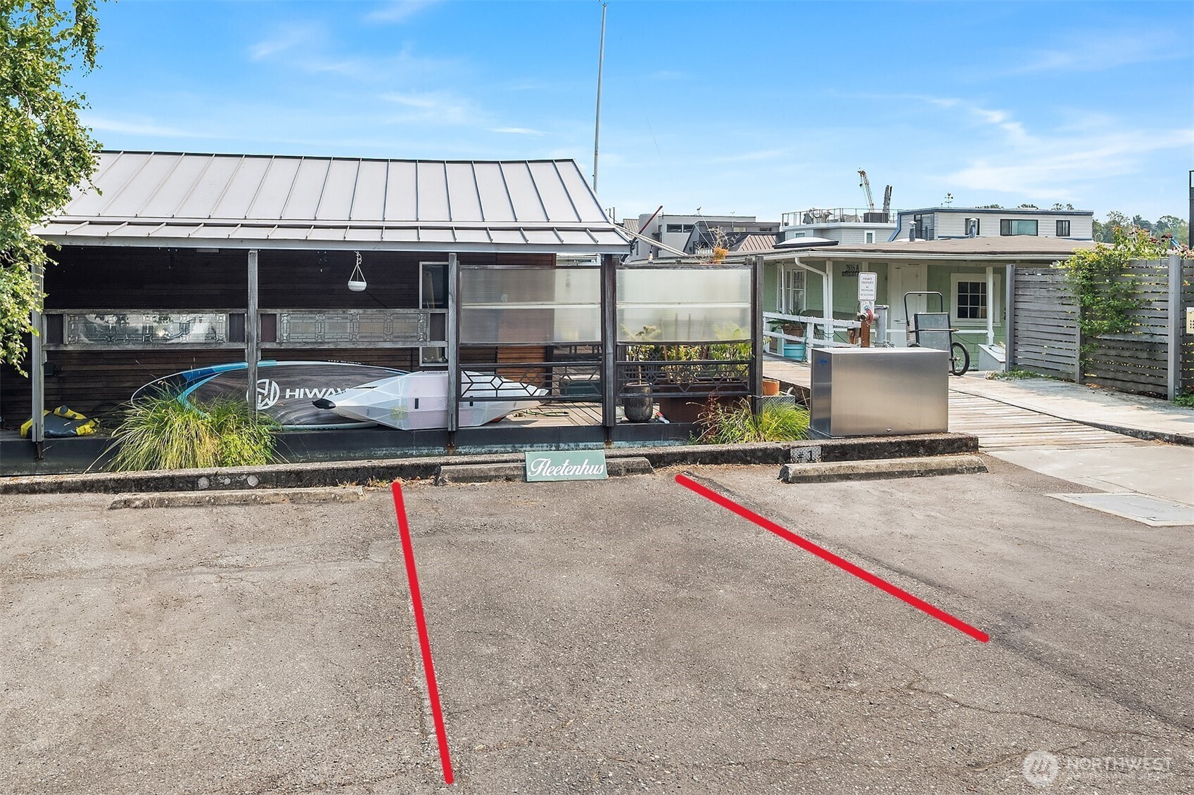2818 Boyer Avenue E Unit: 8