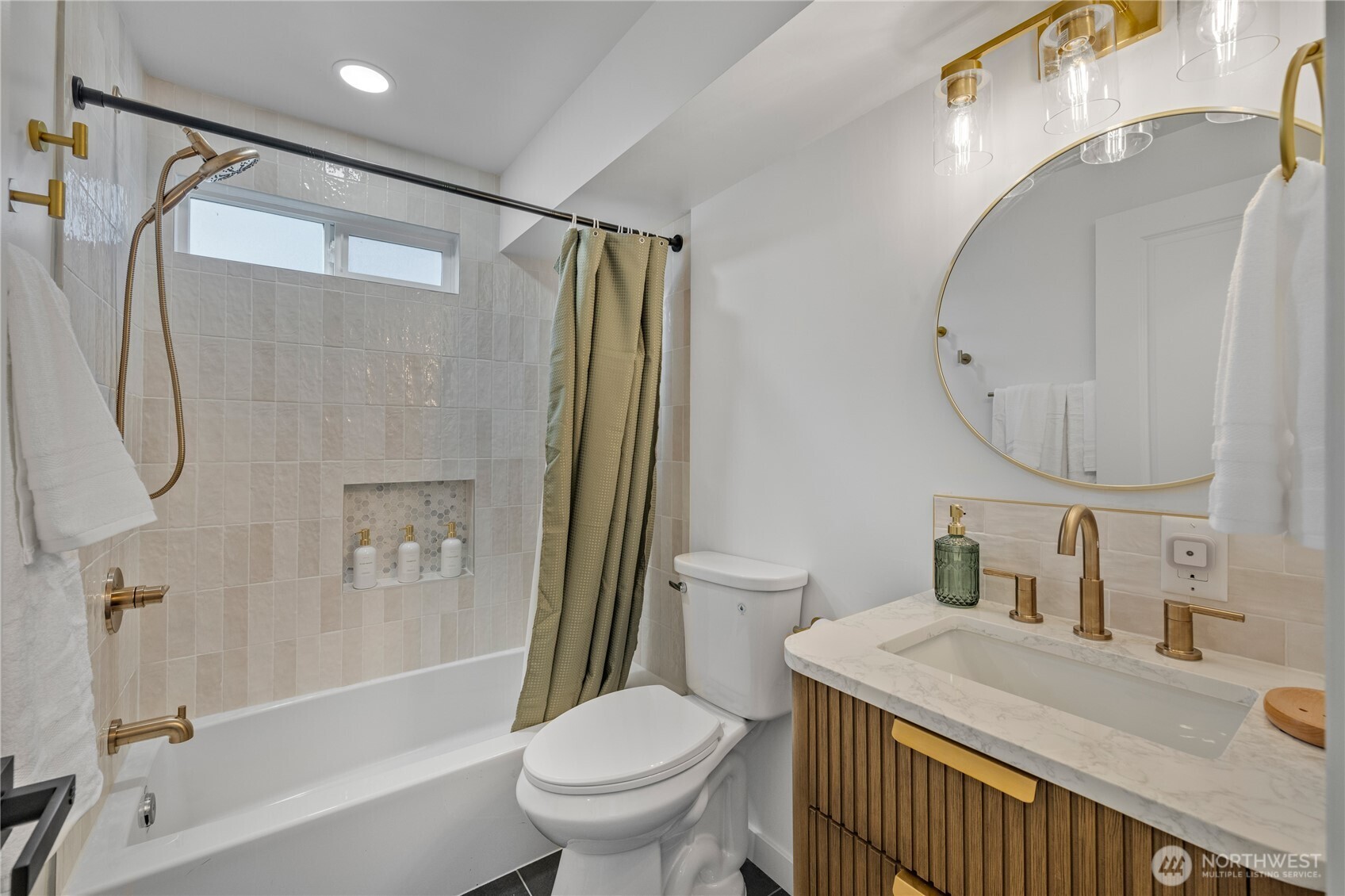 7935 13th Avenue SW Unit: 1