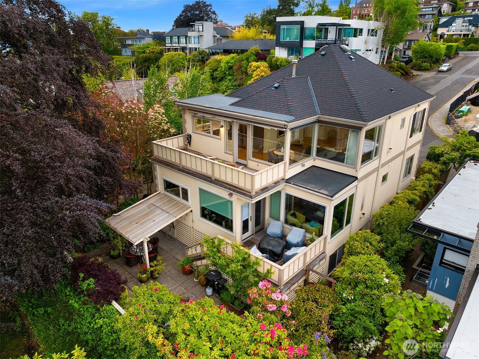 525 W Prospect Street Unit: A