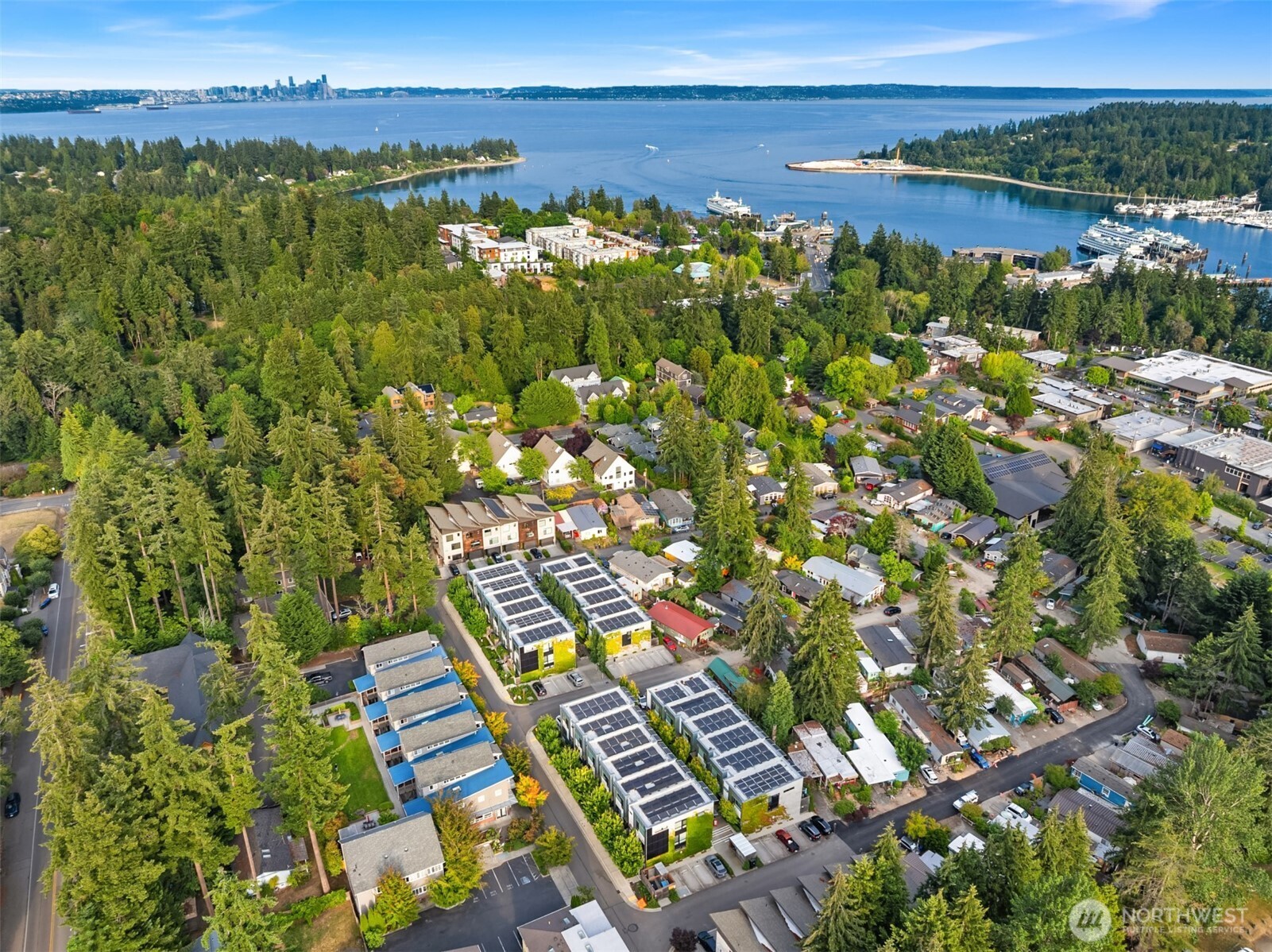 519 Madrona Avenue NE Unit: 4