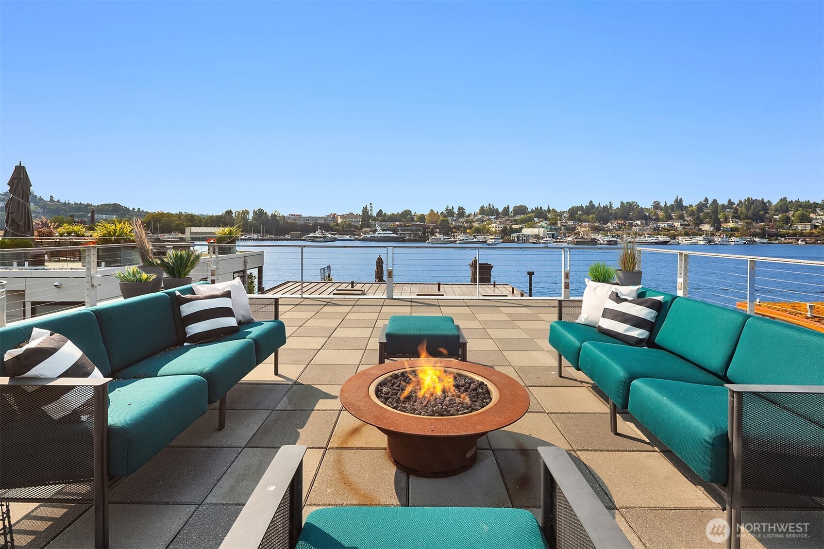 2821 Fairview Avenue E Unit: Unit 4