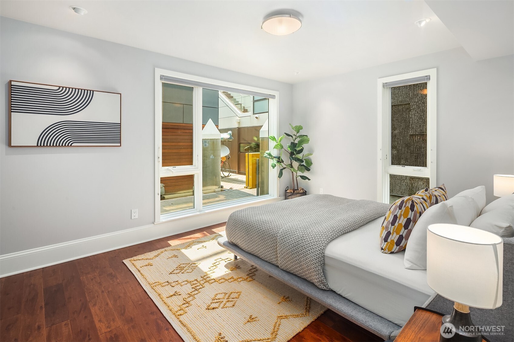 2821 Fairview Avenue E Unit: Unit 4