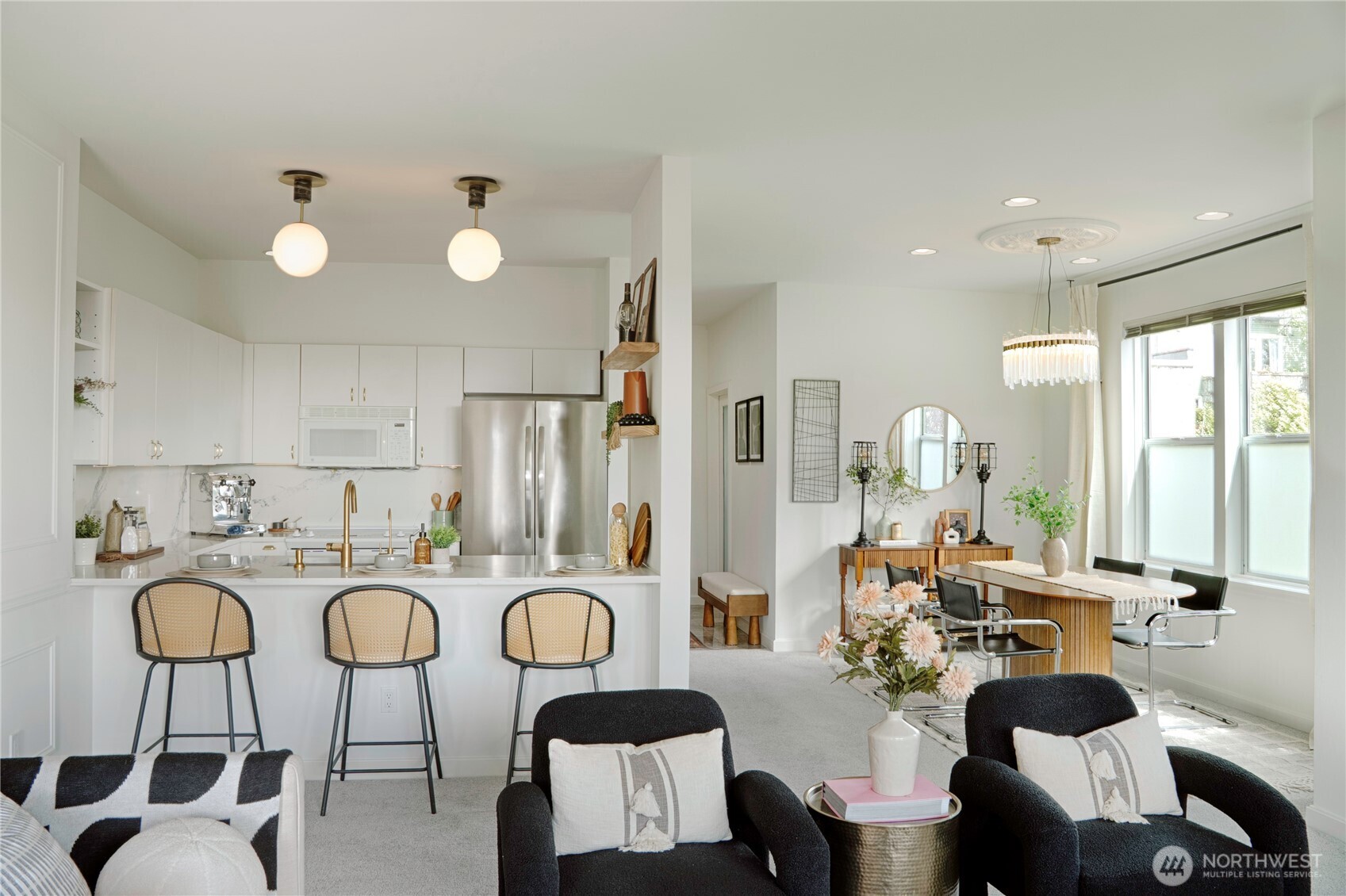 524 12th Avenue E Unit: 301