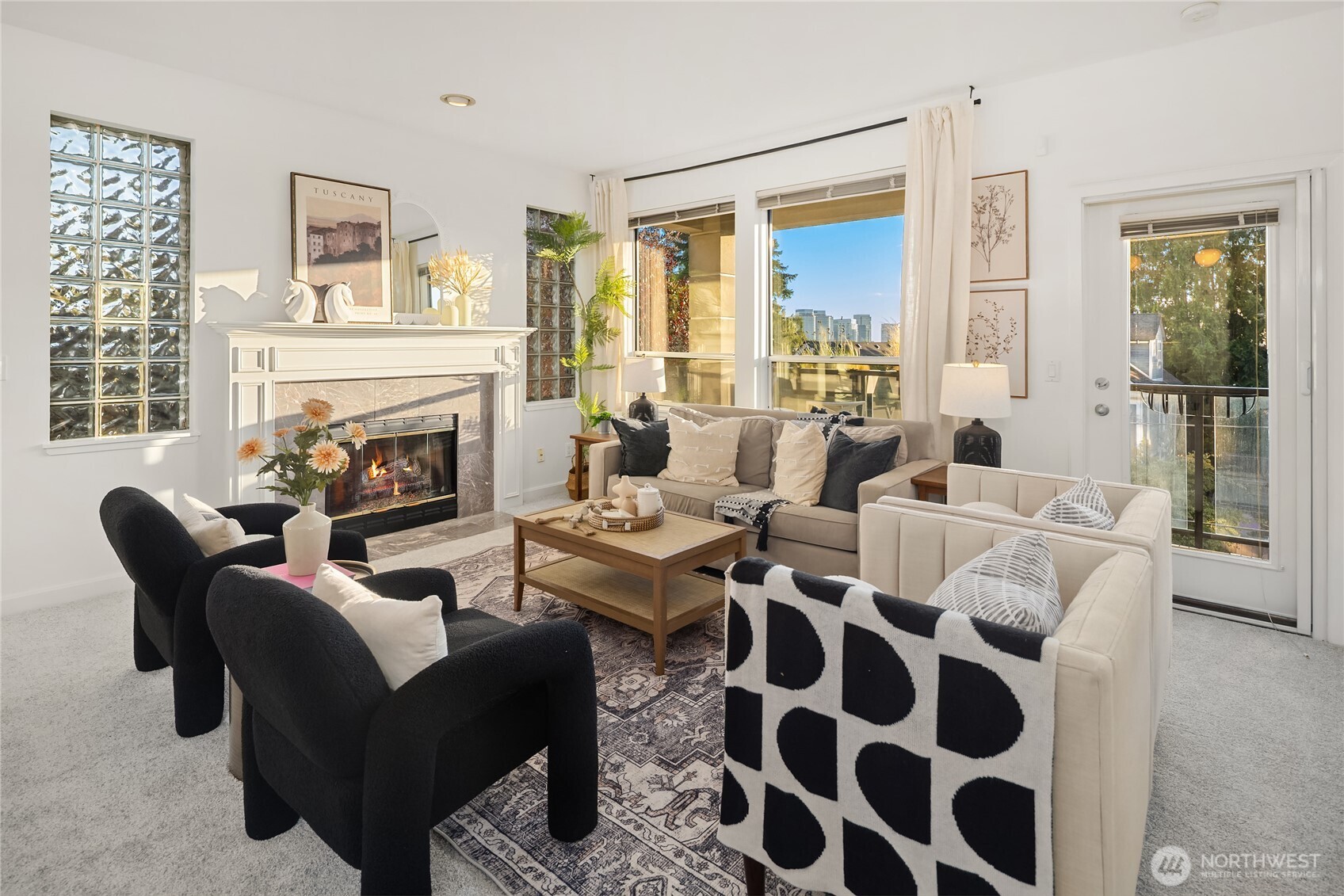 524 12th Avenue E Unit: 301