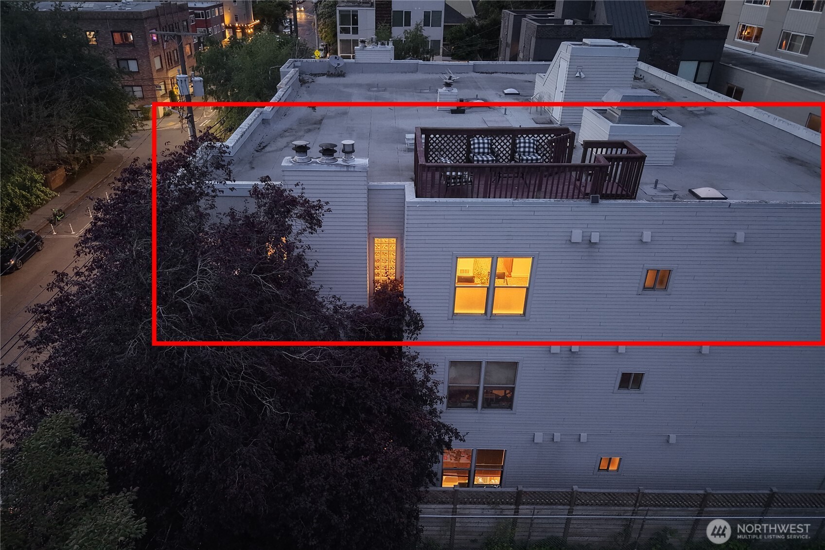 524 12th Avenue E Unit: 301