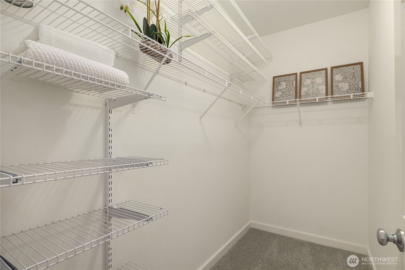 524 12th Avenue E Unit: 301