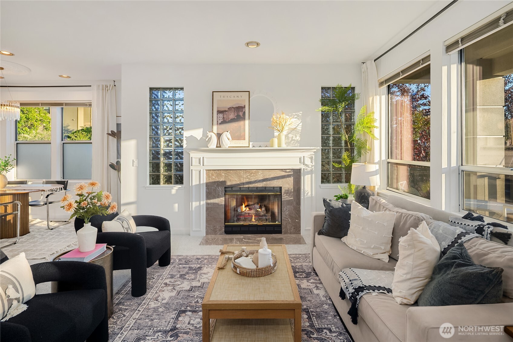 524 12th Avenue E Unit: 301