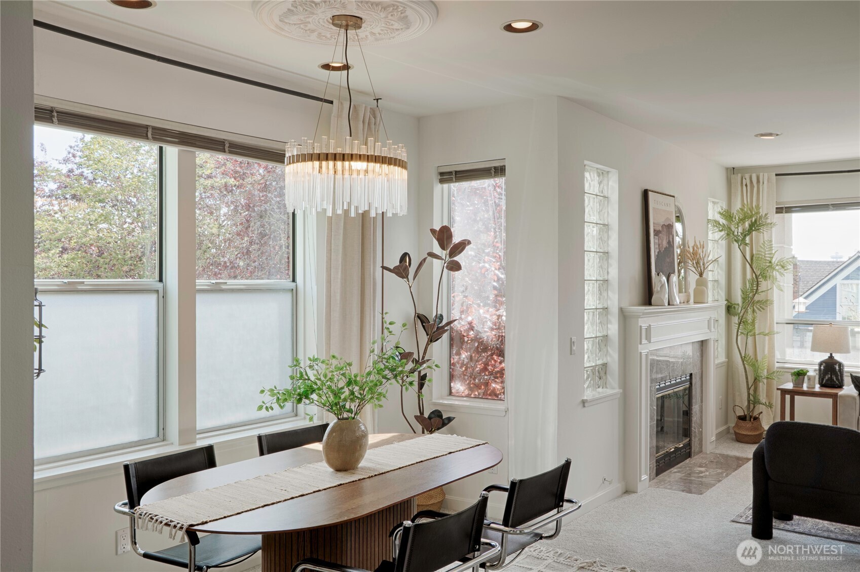 524 12th Avenue E Unit: 301