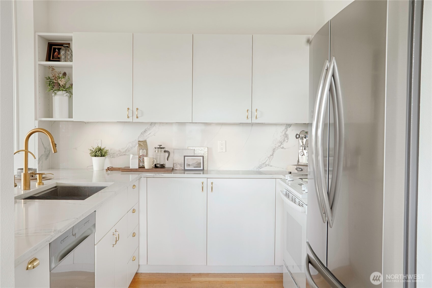 524 12th Avenue E Unit: 301