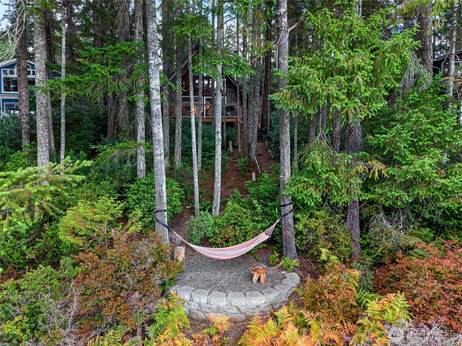 270 E Emerald Lake Dr