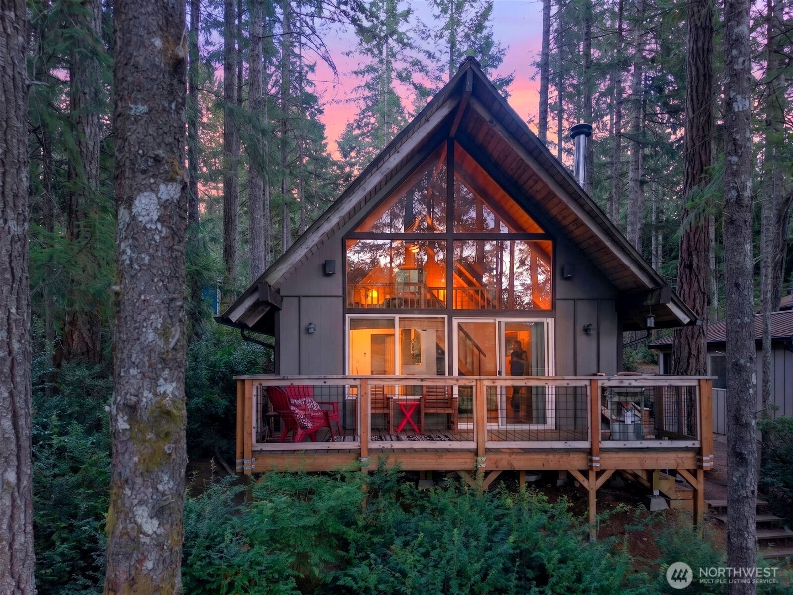 270 E Emerald Lake Dr