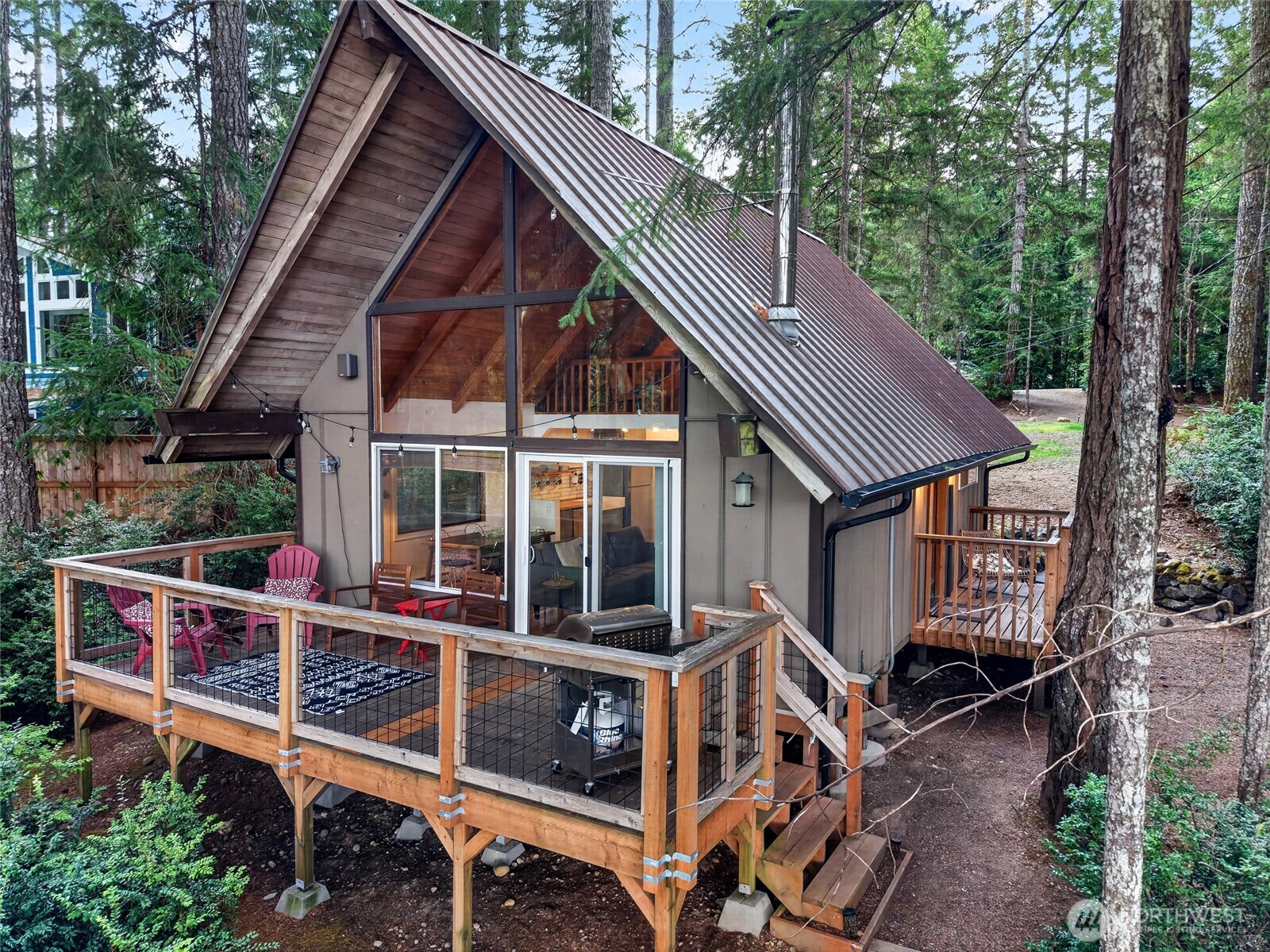 270 E Emerald Lake Dr