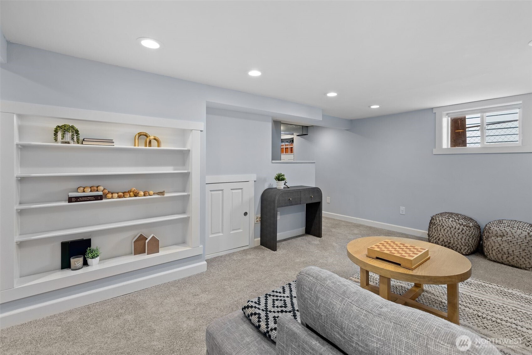 7925 15th Avenue SW