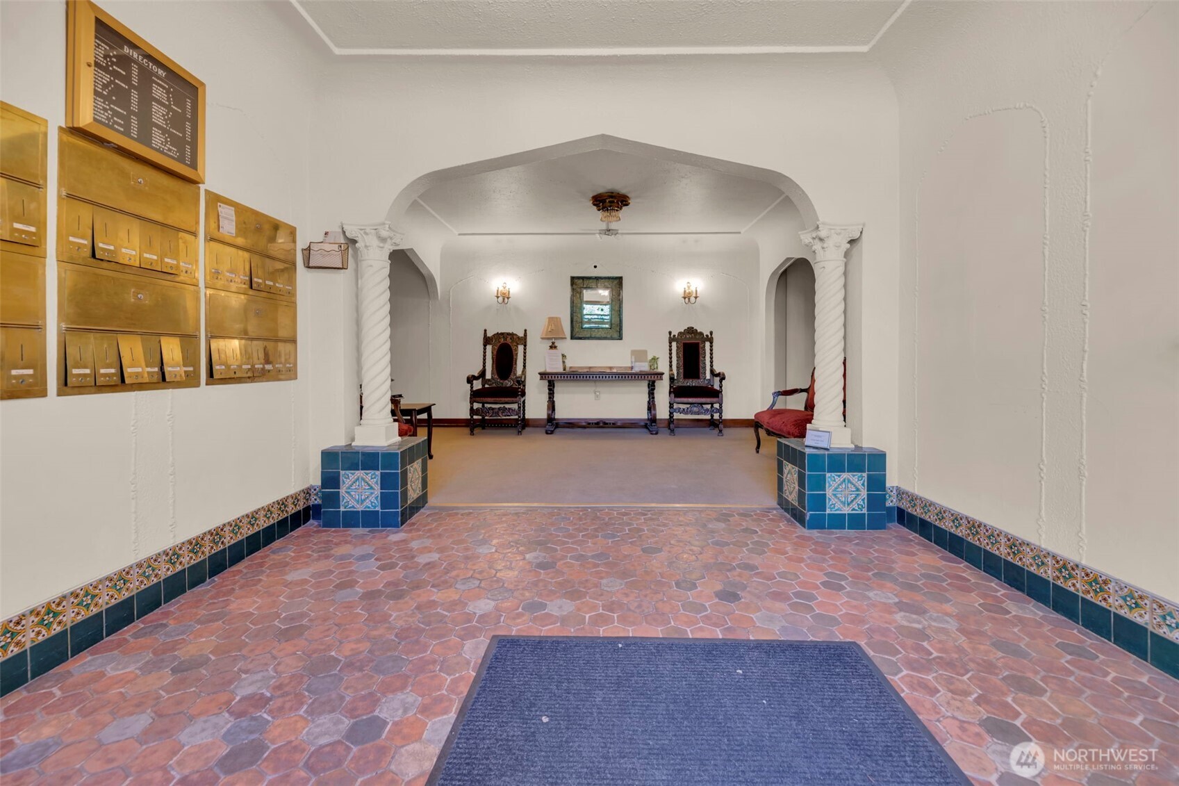 1605 E Olive Street Unit: 208