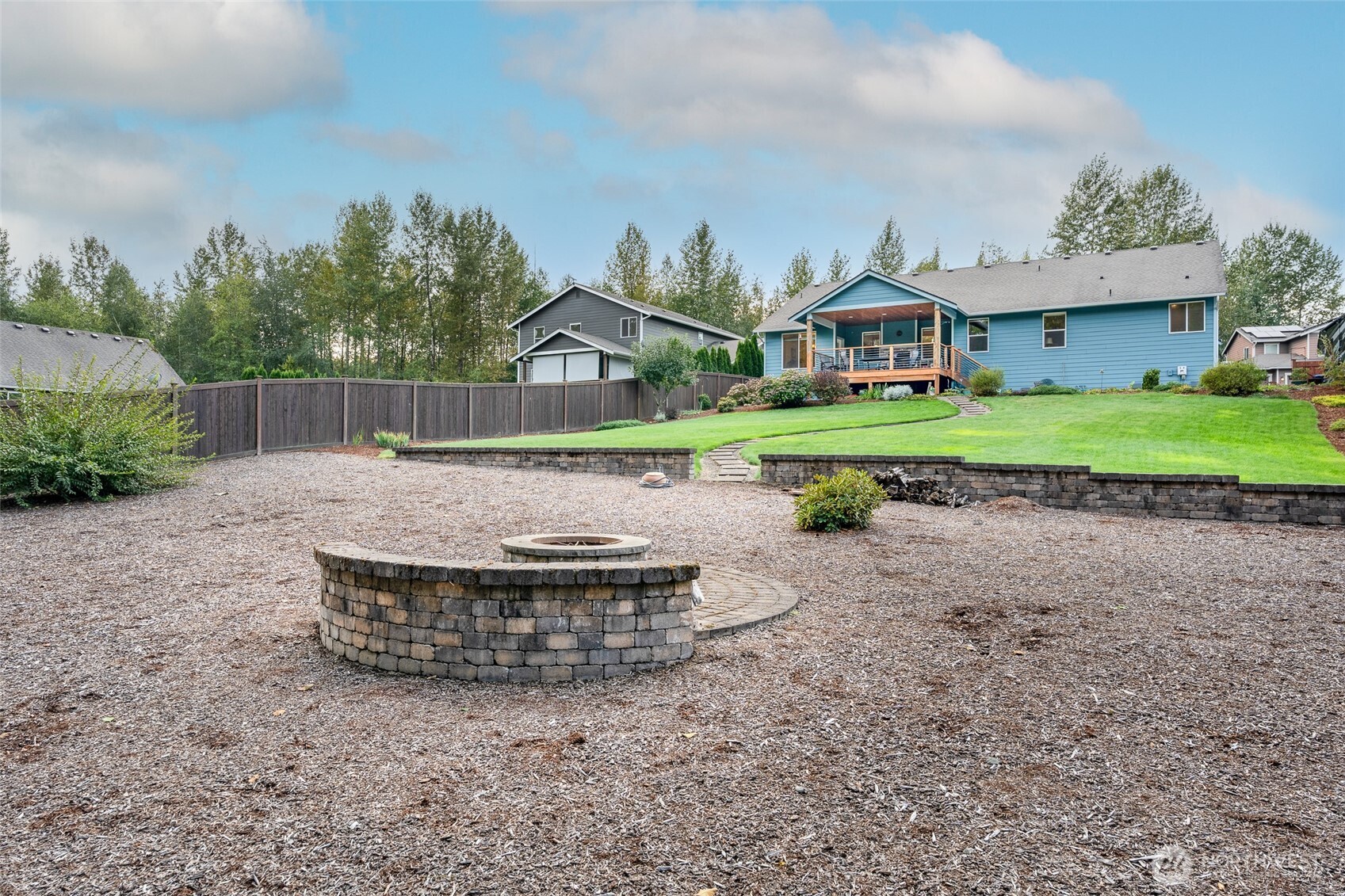 16827 114th Drive NE
