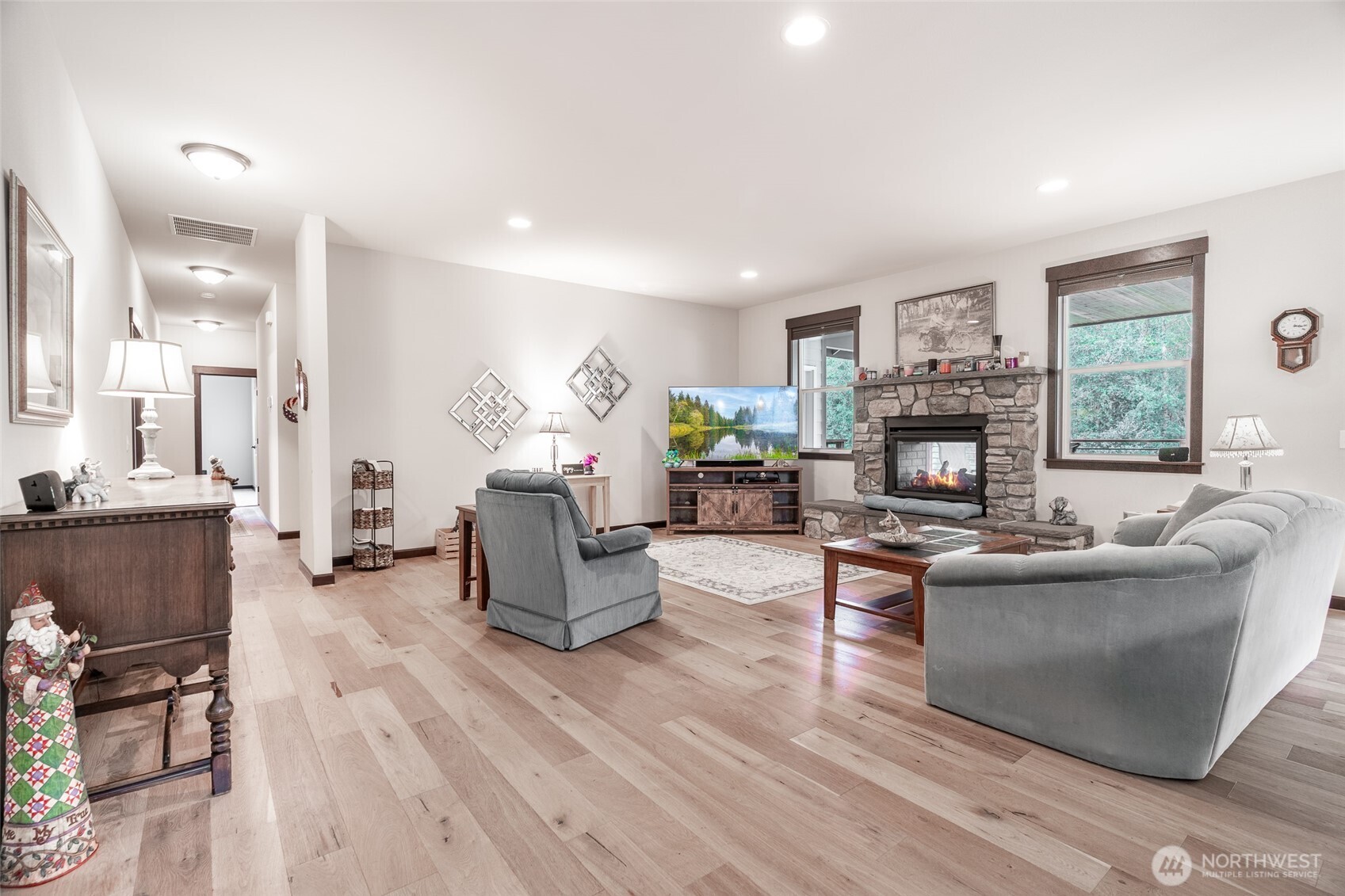 16827 114th Drive NE