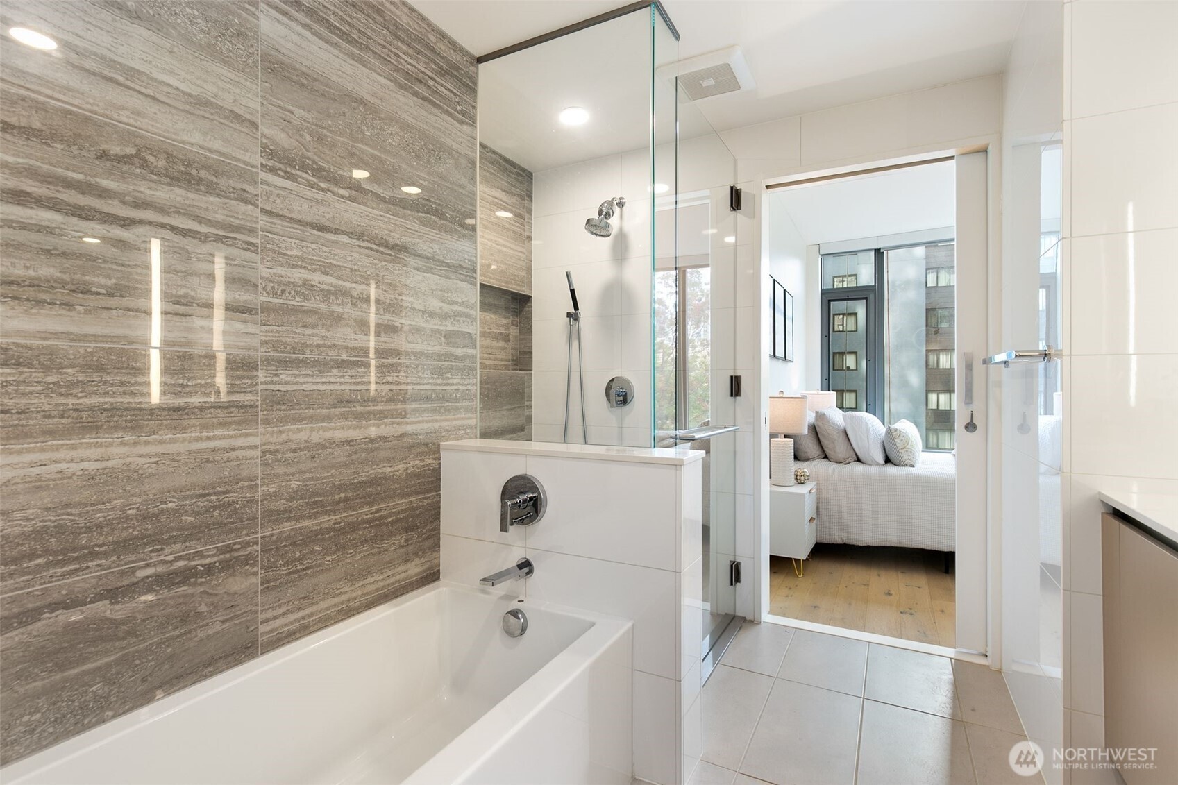 2510 6th Avenue Unit: 408