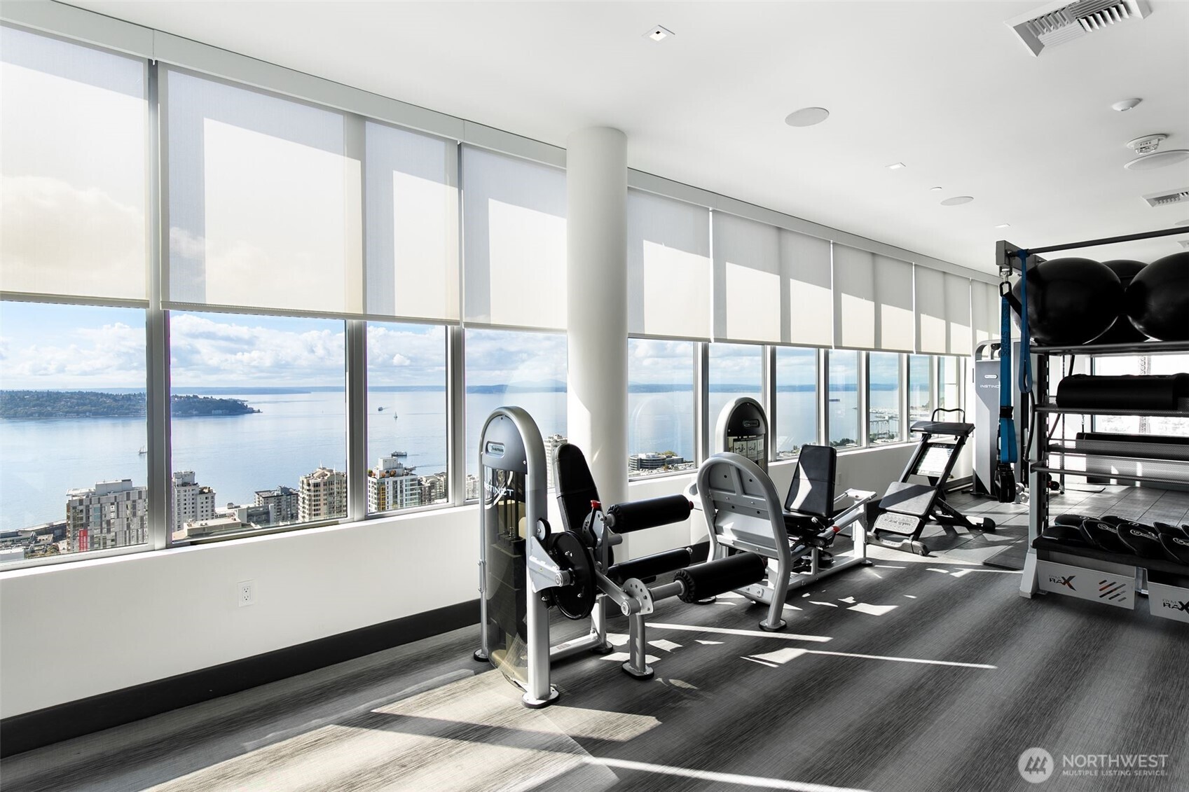 2510 6th Avenue Unit: 408