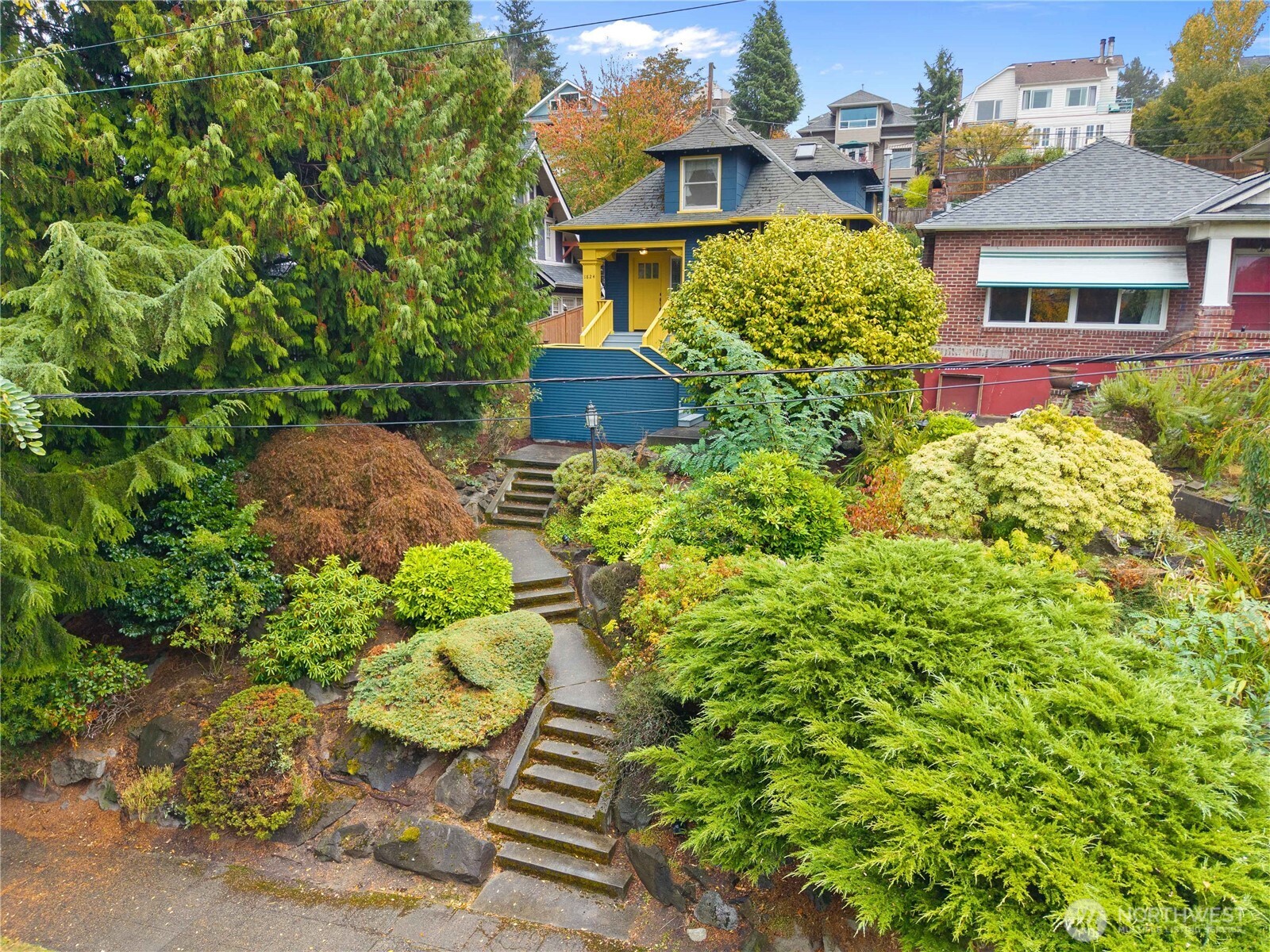 1824 8th Avenue W