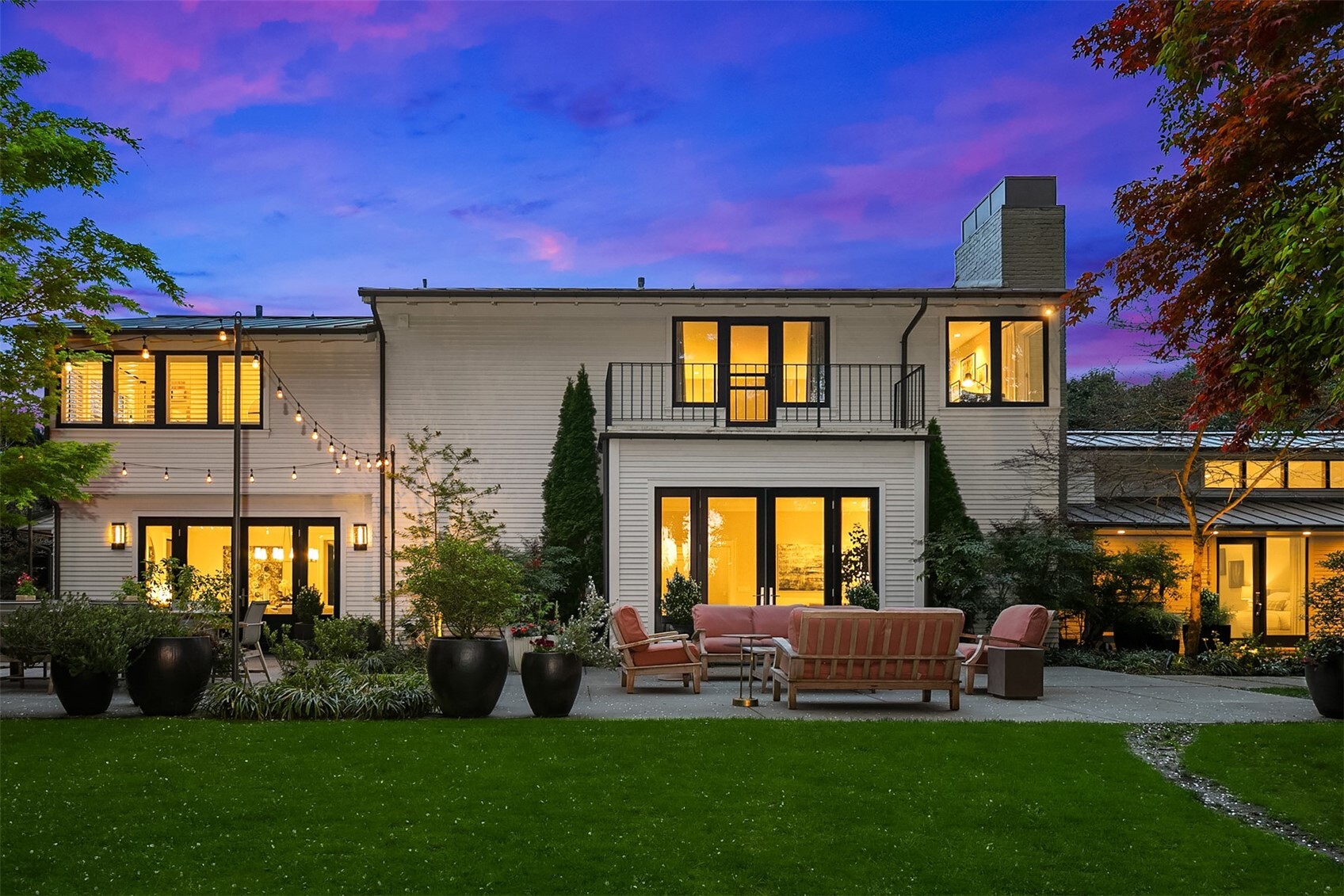 2017 Parkside Drive E