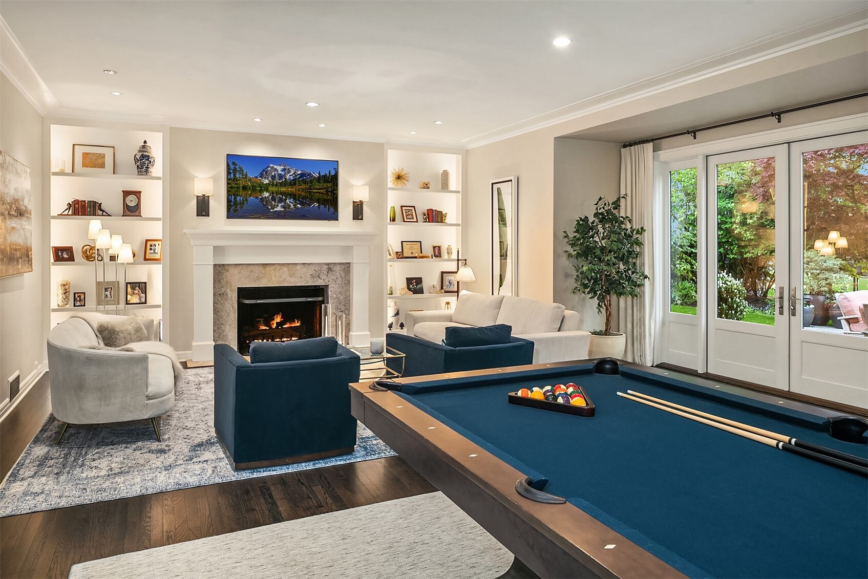 2017 Parkside Drive E