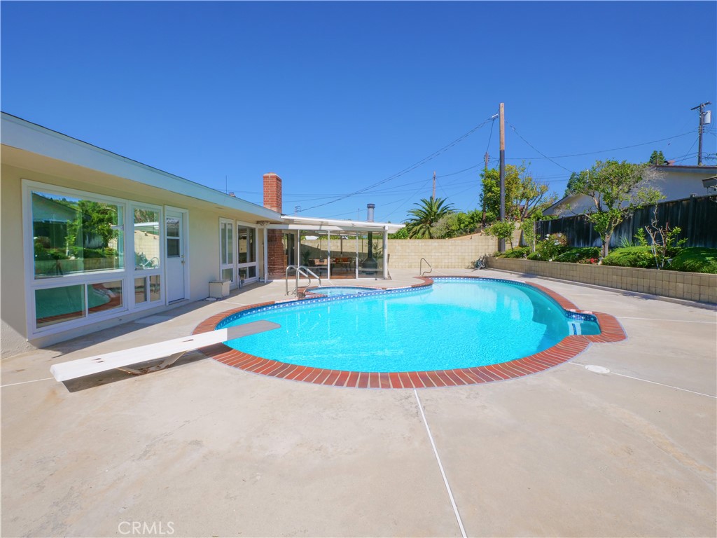 28620 Golden Meadow Drive