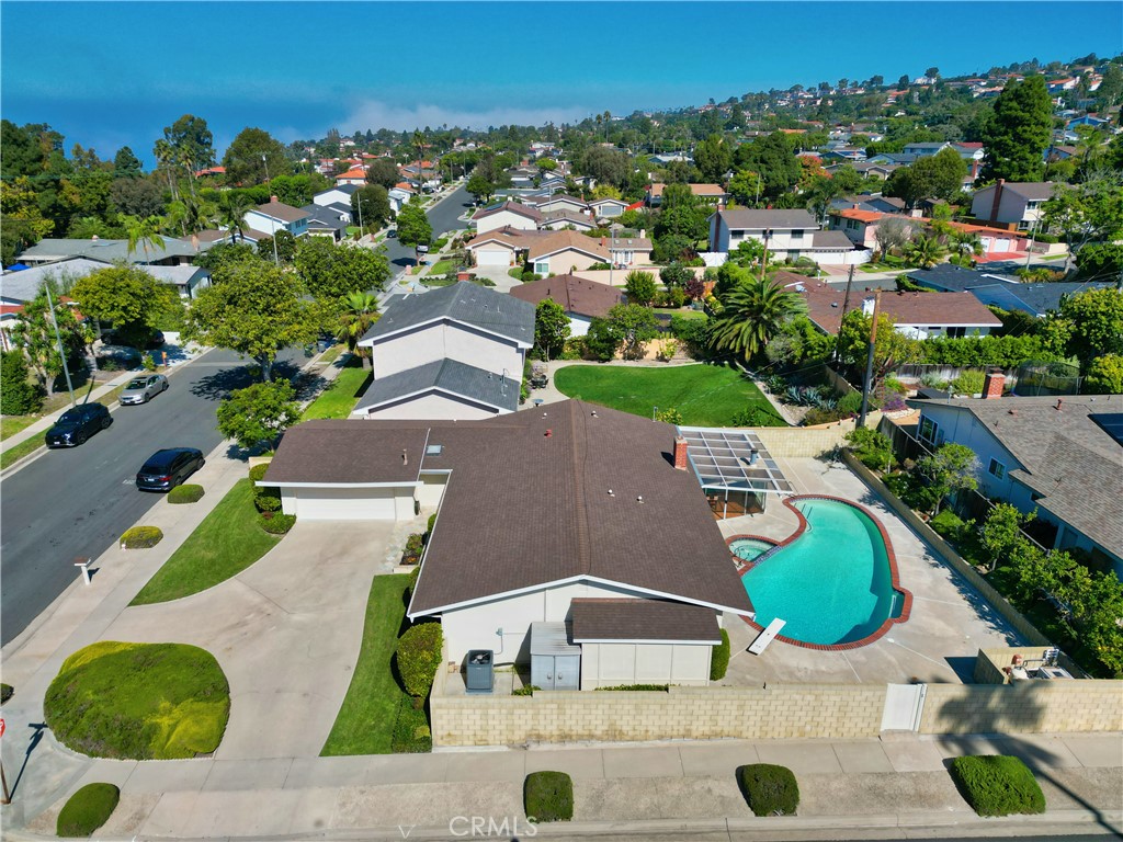 28620 Golden Meadow Drive