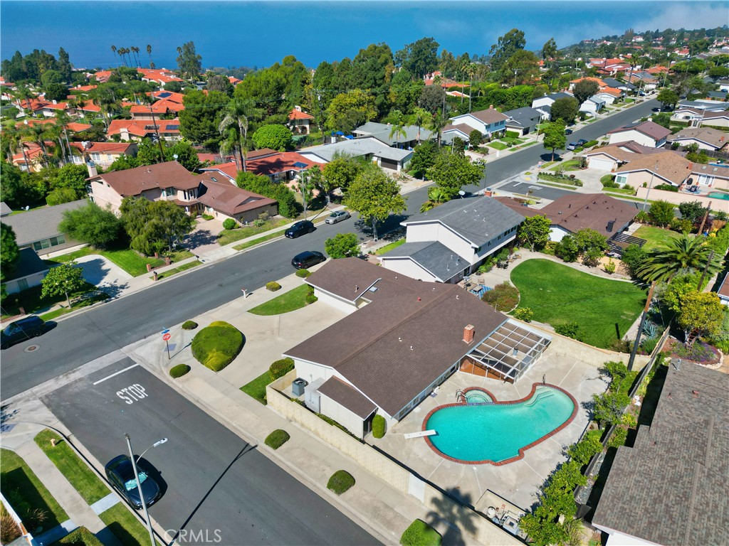 28620 Golden Meadow Drive