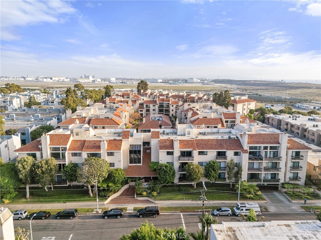 8180 Manitoba Street 302