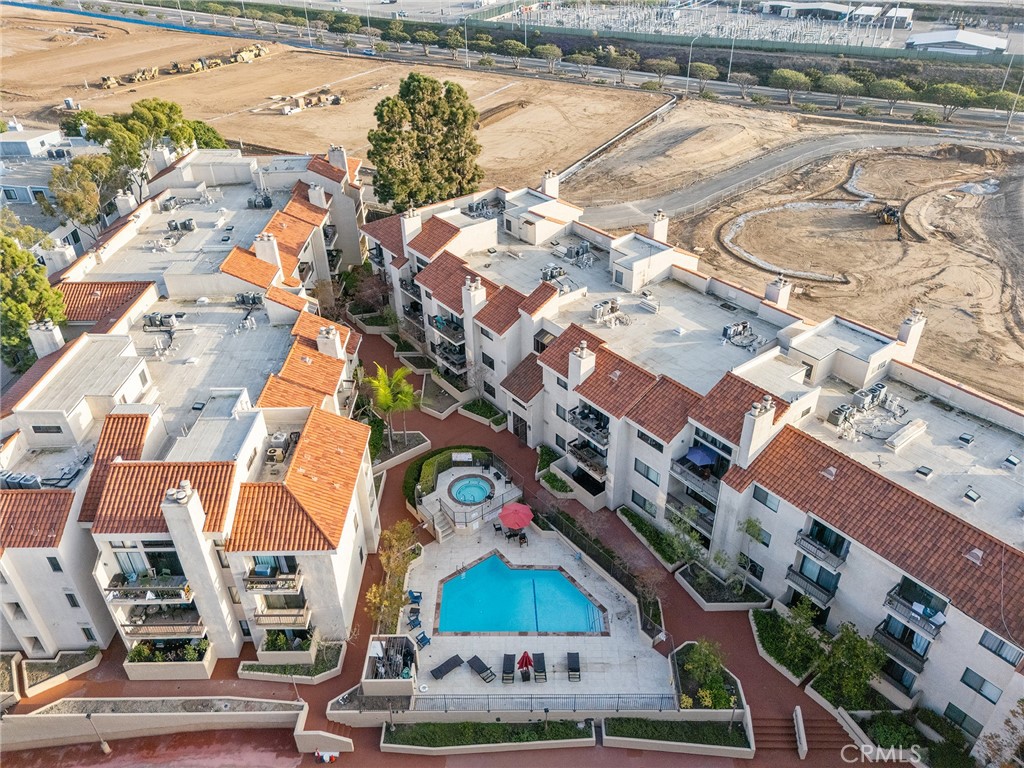 8180 Manitoba Street 302