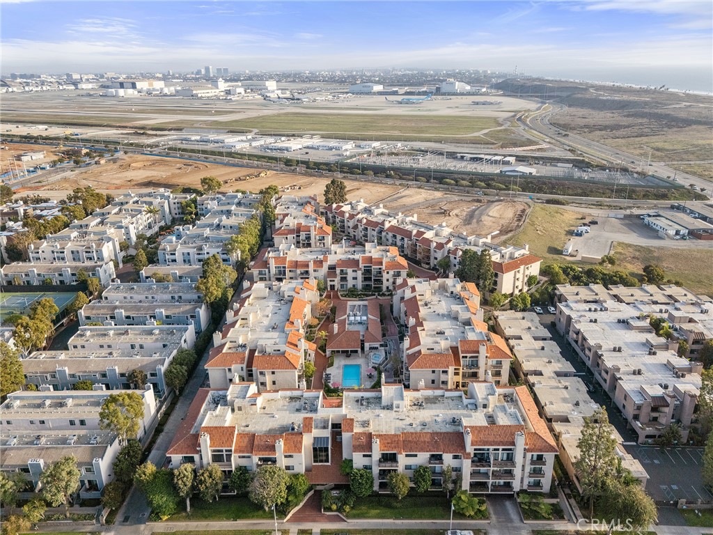 8180 Manitoba Street 302