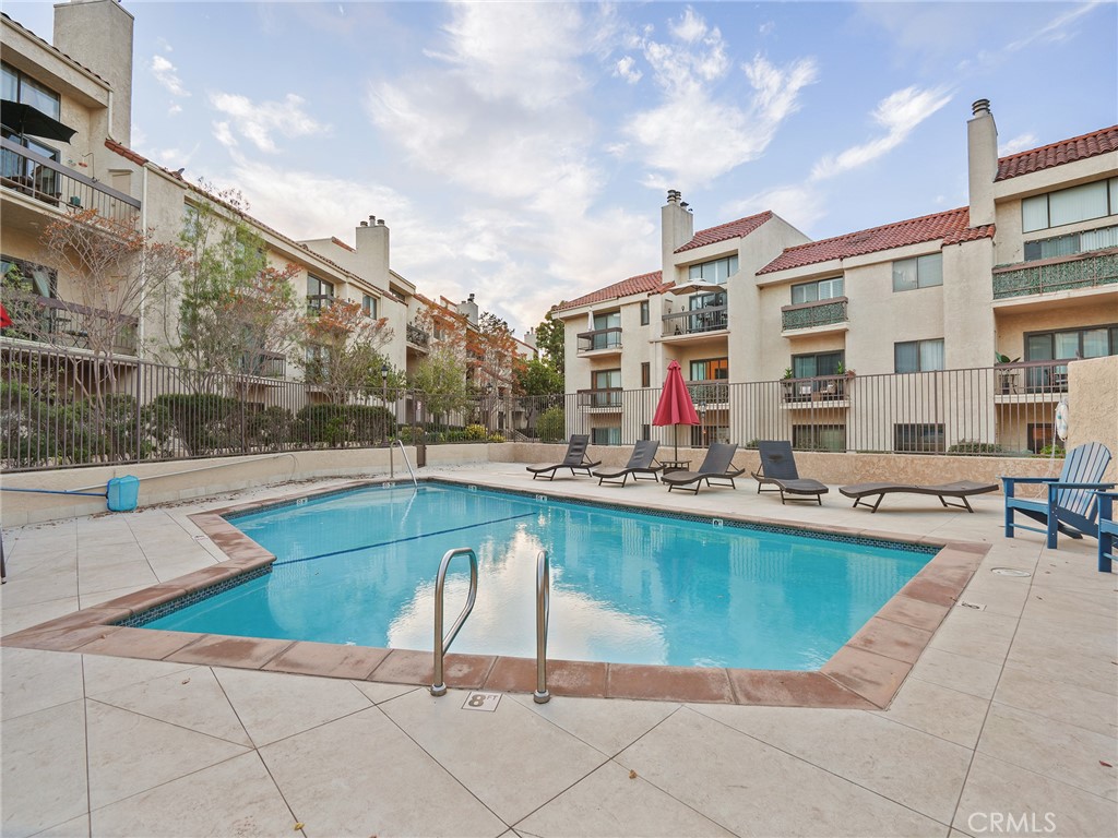 8180 Manitoba Street 302