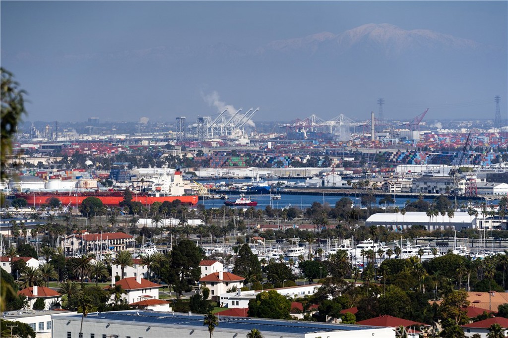 2235 W 25th Street 116