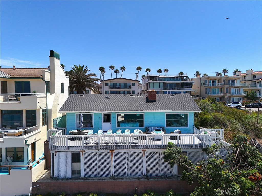 809 Esplanade