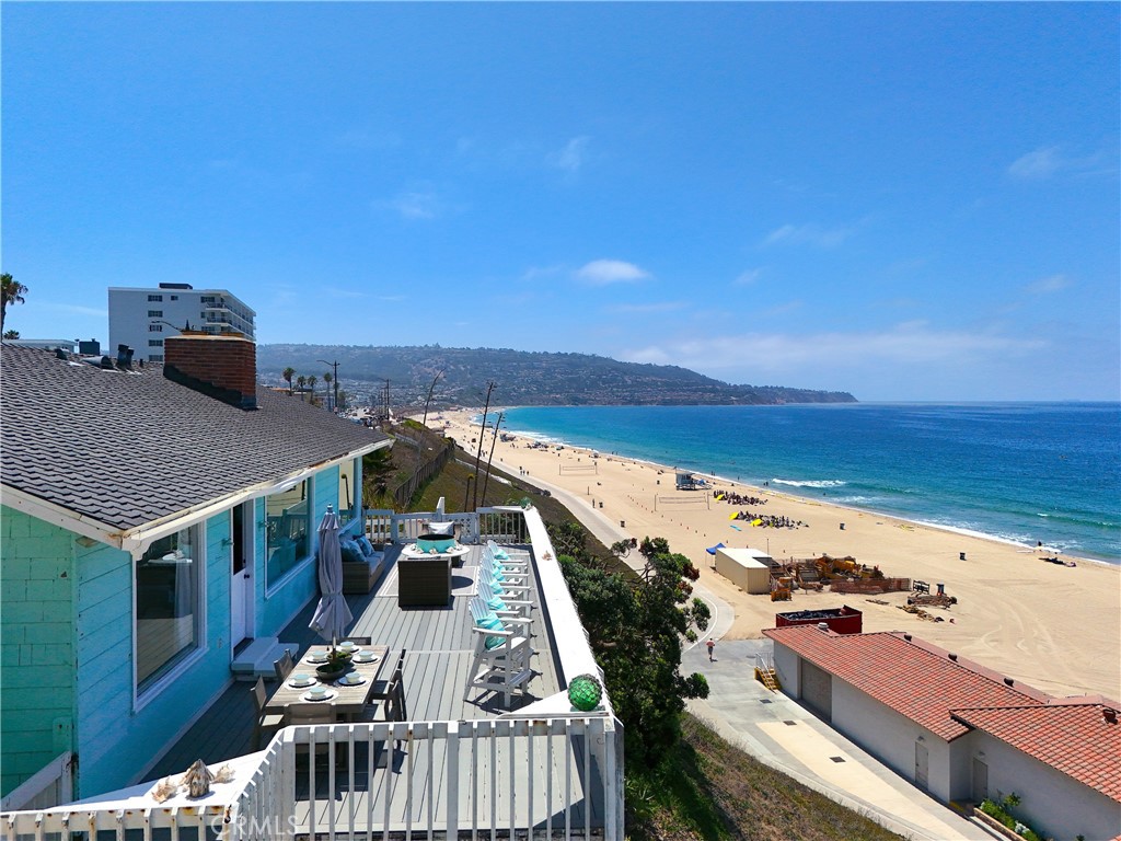 809 Esplanade